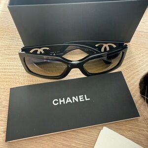 CHANEL Black Sunglasses with Gold Accents